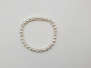 Small Size Pearls Bracelet
