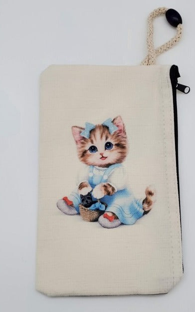 Kitten out for Picnic Velveteen On Canvas Zipper Art Bag