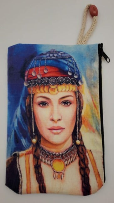 Bohemian Women Velveteen On Canvas Zipper Art Bag