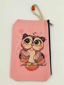 Pink hearts owl Art Bag
